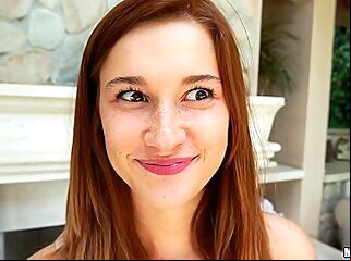brunette beeg cumshot  cunnilingus